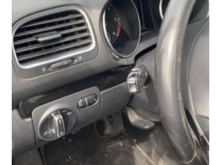 Панель приборов 5K0920871A Volkswagen Golf VI