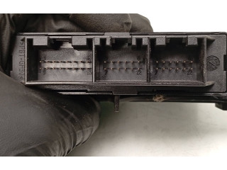 Блок управления парковки 6G9215K866BH, 30682548   Volvo V70    