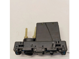 Блок предохранителей 9140010258   Mercedes-Benz C W202    