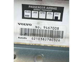 Подушка безопасности пассажира 9467008, G210382780326   Volvo S70  V70  V70 XC