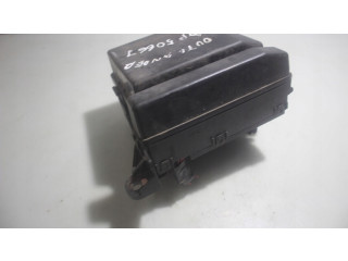 Блок предохранителей     Mitsubishi Outlander    