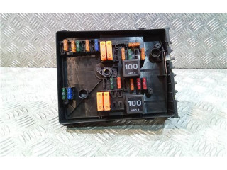 Pojistková skříňka 1K0937049AA, F005V00495 Volkswagen Caddy 2006