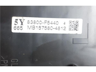 Přístrojová deska Toyota Yaris 2017 83800f5440