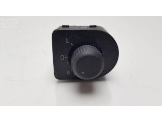 Включатель зеркал