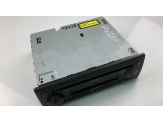 Радио/ проигрыватель CD/DVD / навигация