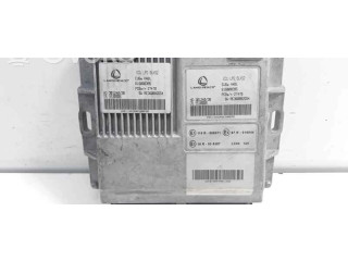 Блок управления 616000395 Dacia Sandero