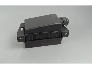 Блок предохранителей    Jeep Grand Cherokee    