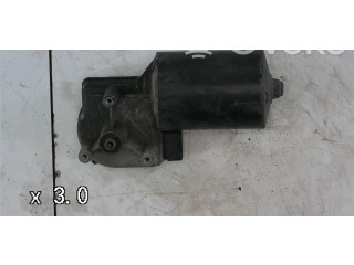 Моторчик дворников     Saab 900