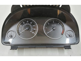 Přístrojová deska BMW 5 F10 F11 2012 9280485