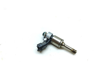 Форсунка 0261500 Maserati Levante для бензинового двигателя 3