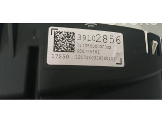 Панель приборов 39102856, 39085725 Vauxhall Astra K