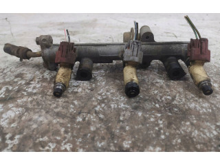 Топливная рампа Daihatsu Cuore для двигателя EJ-DE