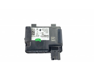 Блок управления 13540045   Chevrolet Camaro