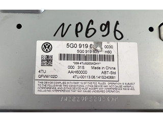 Дисплей    5G0919605   Volkswagen Golf VII