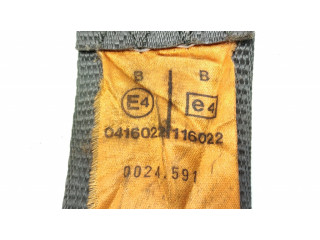 Средний ремень безопасности ()