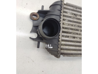 Интеркулер  7700312903, 8689260   Renault Trafic II (X83) 2.5