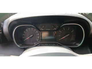 Панель приборов Citroen C3 Aircross