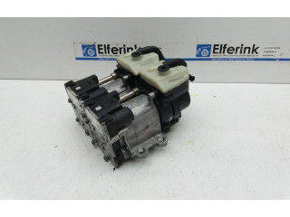 Масляный насос B2APHEV 5501674672, 42022287 Lynk & co 01