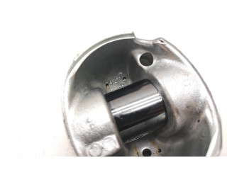 Píst 84L110 BMW 5 GT F07 N57D30A