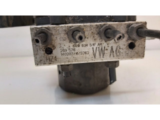 Блок АБС 6R0907379AT, 6R0907379AS Skoda Fabia Mk2 (5J) 2007-2014 года