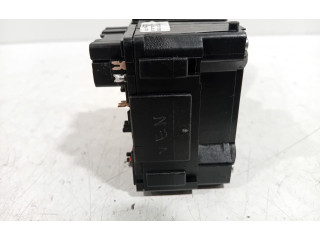 Ручка стеклоочистителей e1109568 Dacia Sandero II