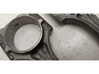  Поршень с шатуном    Audi A3 S3 8P  