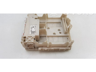 Блок предохранителей 827300H030A, 827300H030A Peugeot 108