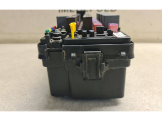 Блок предохранителей 8231009120, 06C28N SsangYong Kyron