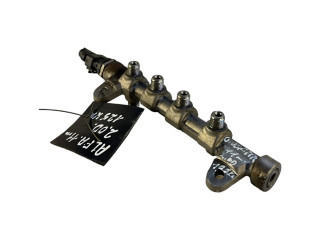 Топливная рампа 55215208, 712050 Alfa Romeo Giulietta 2.0