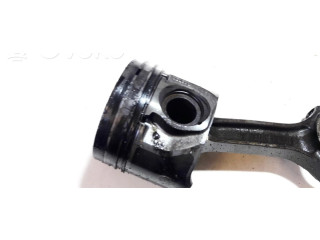 Píst Ford Mondeo Mk III pro naftový motor 2.0