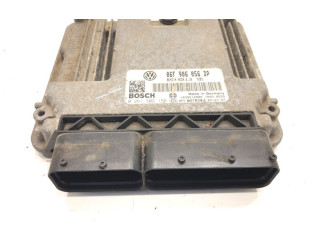 Блок управления двигателем Блок управления 06F906056DP Volkswagen Jetta V