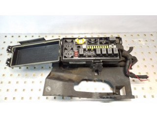 Блок предохранителей 04692073AB Jeep Grand Cherokee (WK)