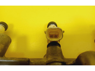 Топливная рампа    Daihatsu Cuore  