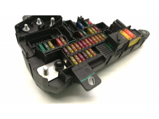 Блок предохранителей 6906588, 518811054   BMW 5 E60 E61    