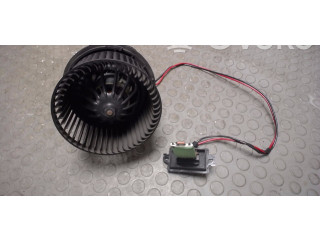 Вентилятор радиатора     7701067982    Renault Twingo II 