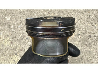 Píst BMW 5 GT F07 pro benzínový motor 3.0