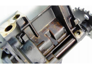 Масляный насос   8200066239  Renault Clio II 