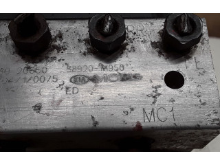 Блок АБС 589201H950, 6158945200 KIA Ceed 2012-2018 года