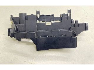 Блок предохранителей 8K1937503 Audi A5 8T 8F