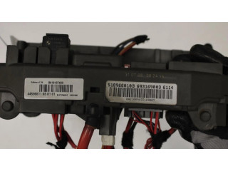   Pojistková skříňka    BMW X6 E71 2010