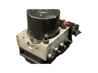 Блок АБС 6R0614117D, 6R0907379C Skoda Roomster (5J) 2006-2015 года