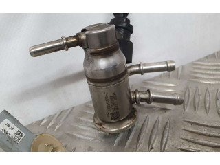 Форсунка 16147452591, 5589211001 BMW 2 F45