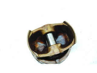 Píst 09J1 BMW X5 E53 pro benzínový motor 4.4 N62B44A