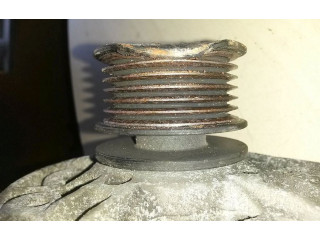 Генератор 028903028R, 028903028R Volkswagen Golf III