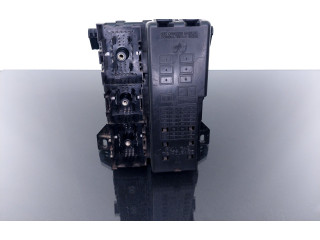 Блок предохранителей YF1T14A067AG, VF1T14B205CE Mercury Sable IV