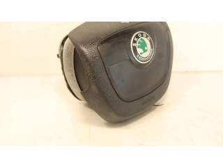 Подушка безопасности водителя    Skoda Fabia Mk2 (5J)