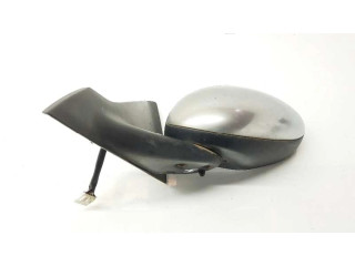 Зеркало электрическое     Сзади   Alfa Romeo GT     