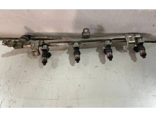 Топливная рампа 04E133317F Skoda Octavia Mk3 (5E)