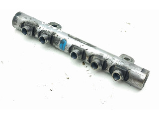 Топливная рампа 0445216050   Maserati Ghibli   для двигателя M15746 D