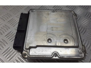 Řídící jednotka 03G906016BE Skoda Octavia Mk2 (1Z) 2008